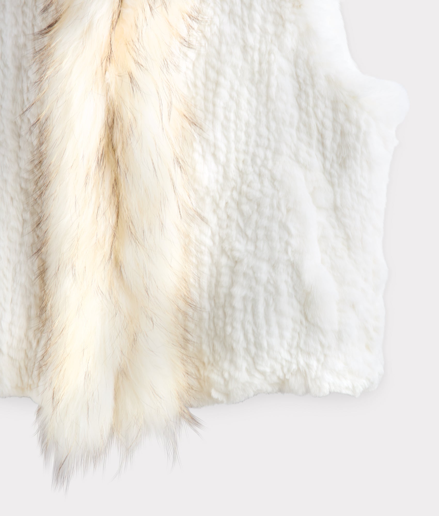 Elysian Fur Vest :: White - Image 8