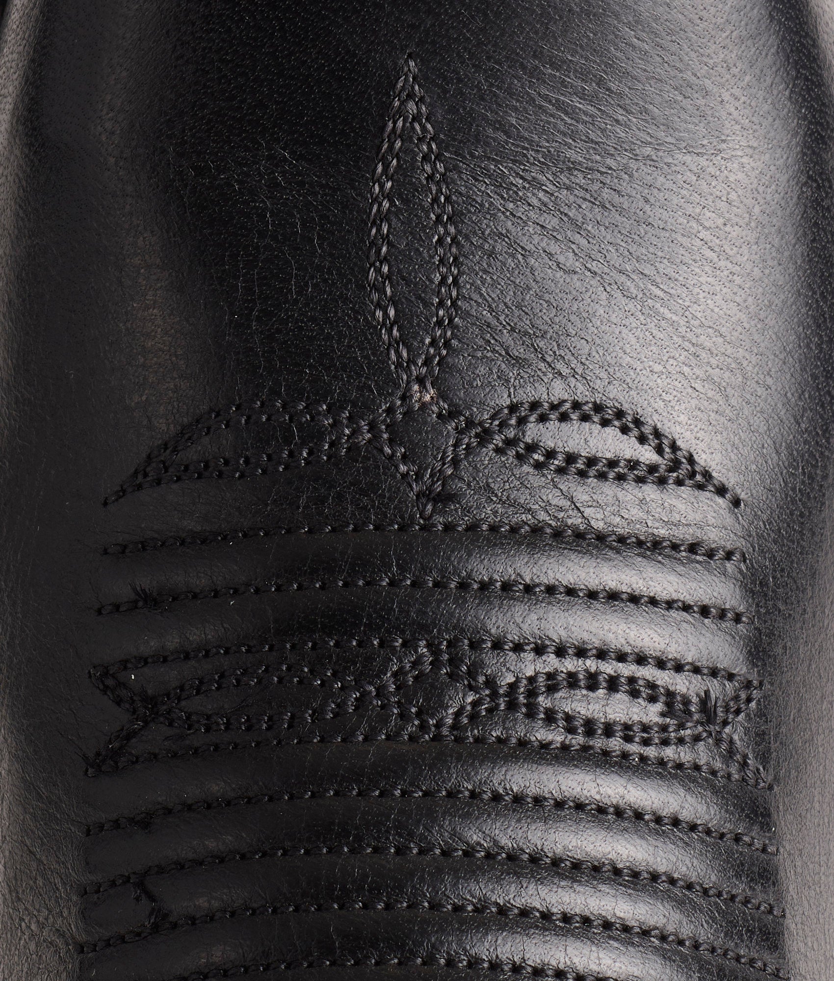 Nicole :: Black - Image 16