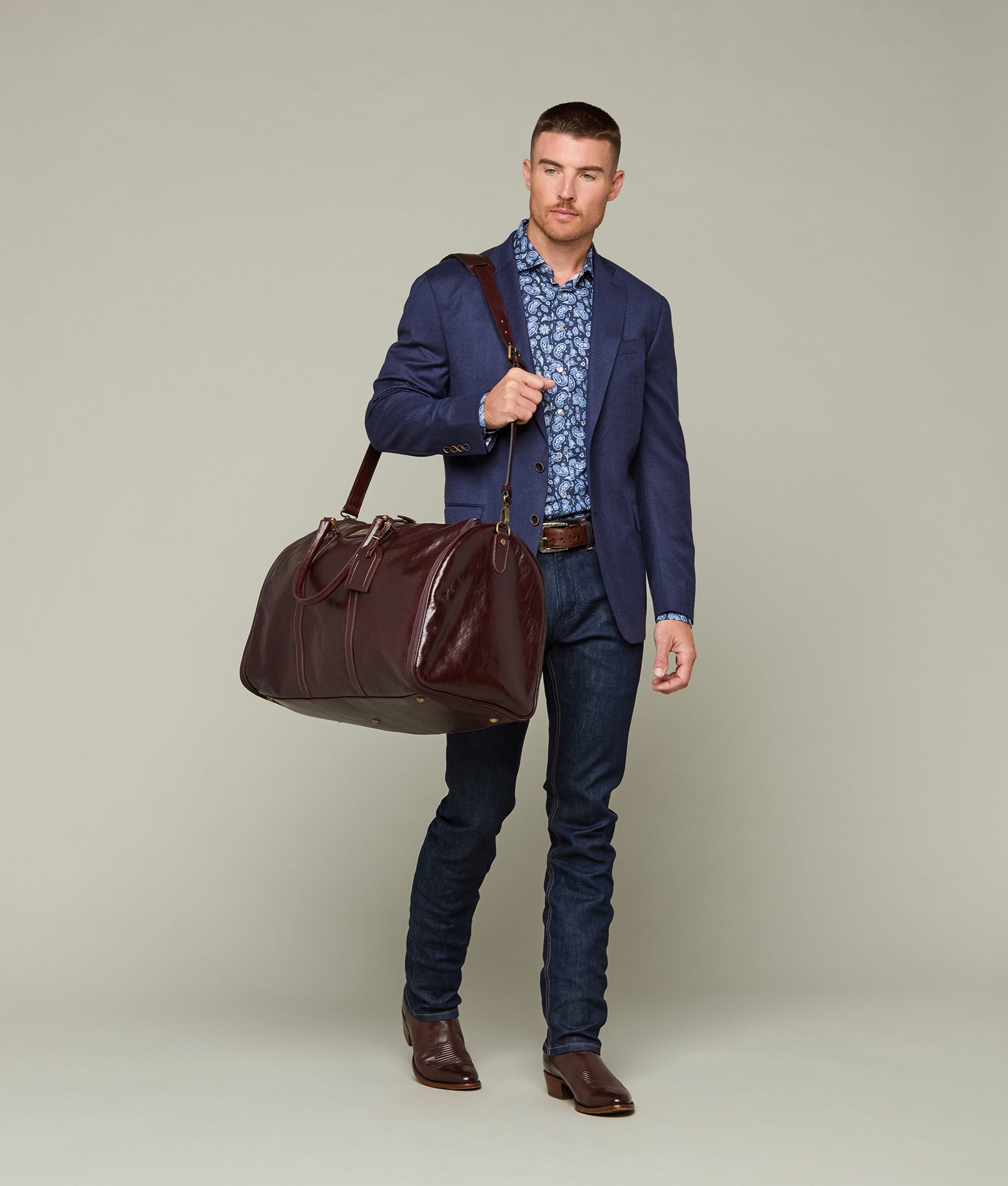 Cosimo Garment Duffle :: Chocolate - Image 3