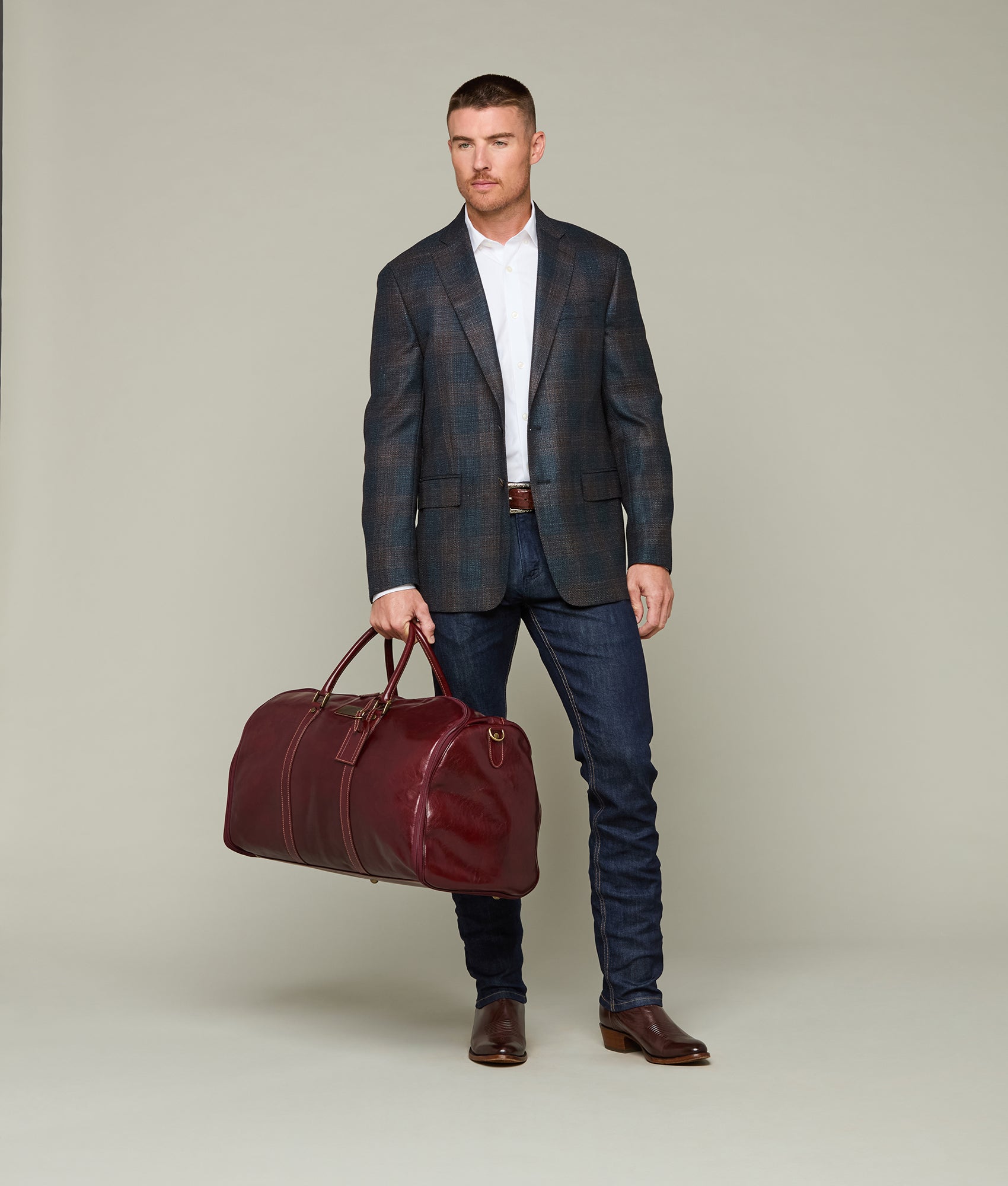 Cosimo Garment Duffle :: Burgundy - Image 2
